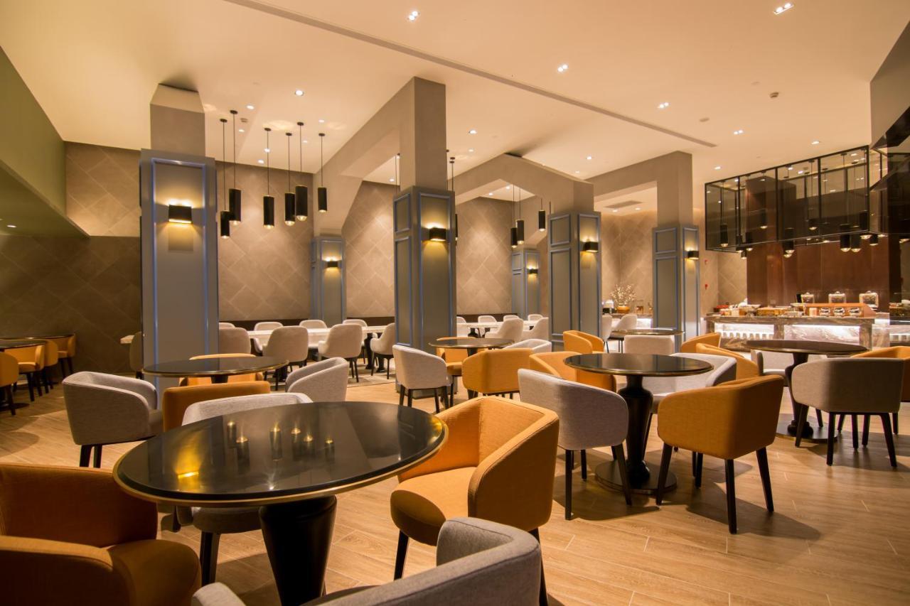 Hotel Yitel Premium Shanghai Exterior foto