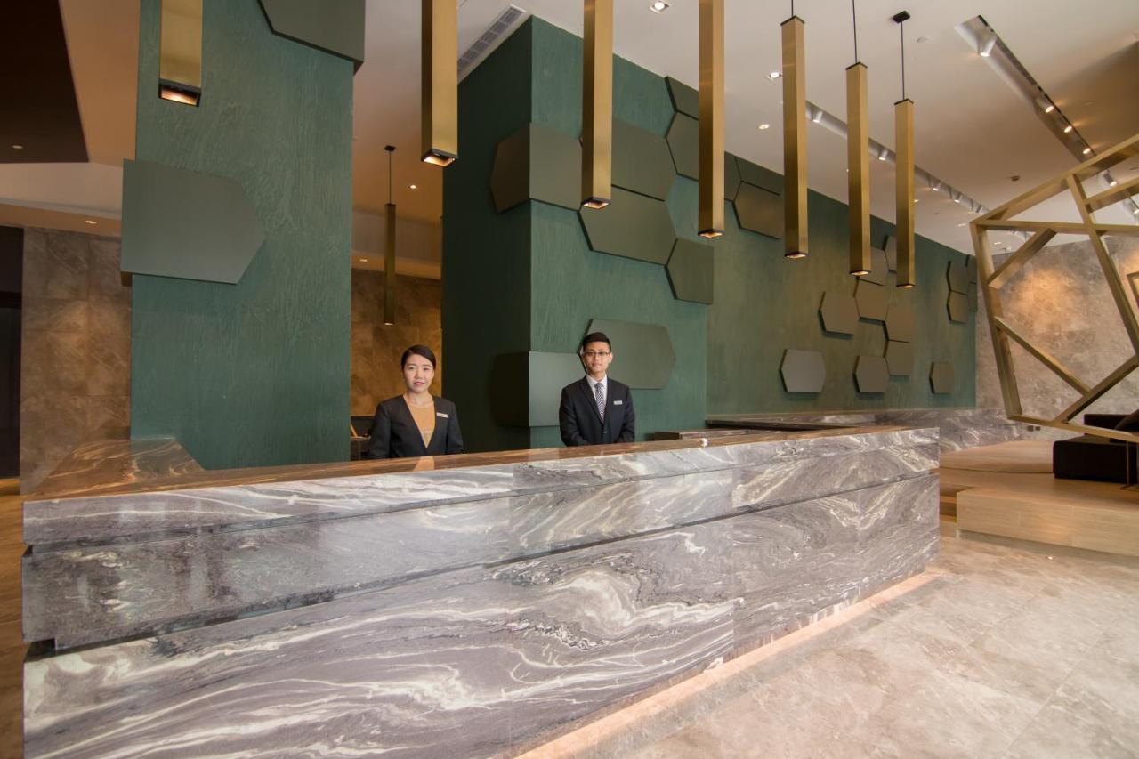 Hotel Yitel Premium Shanghai Exterior foto
