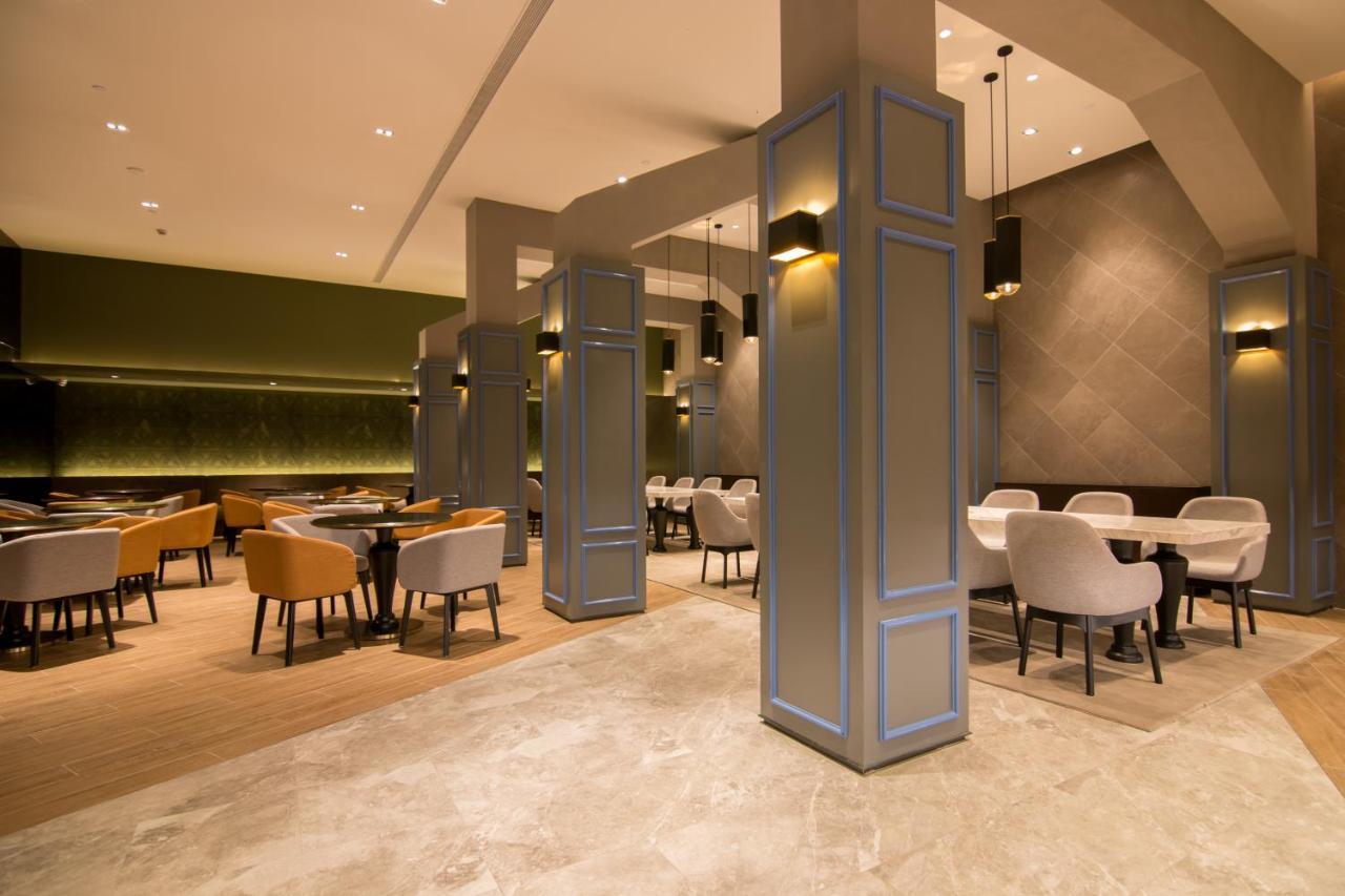 Hotel Yitel Premium Shanghai Exterior foto